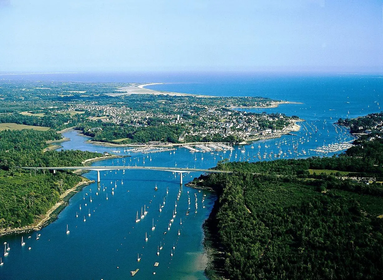 Benodet Breaks - Port De Plaisance Hotel France